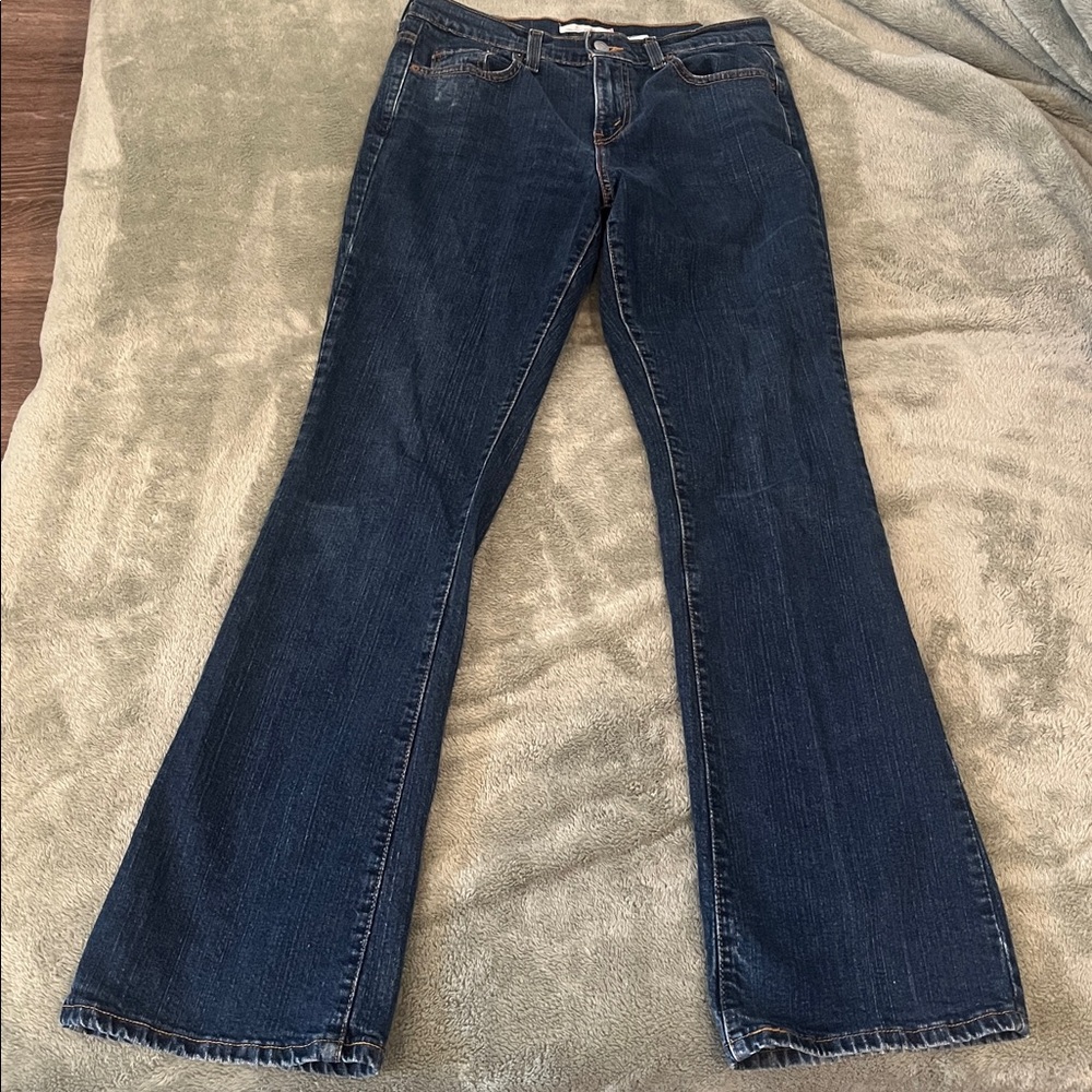 Vintage 2000s Levi’s 515 Boot cut Dark Blue Flared Jeans